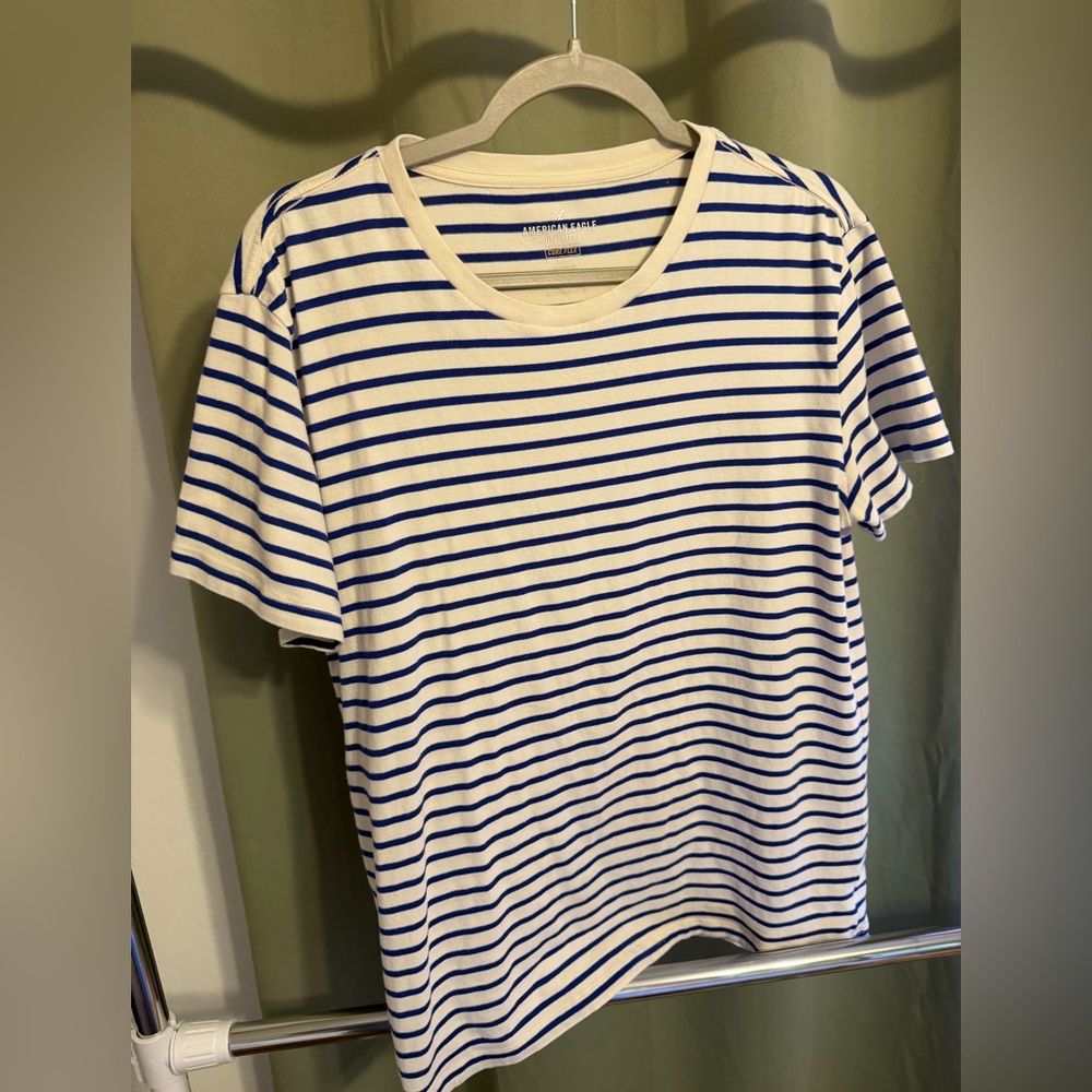 3 pack! Zara, American Eagle, Hollister.